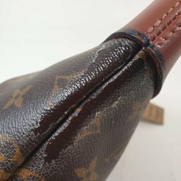 LOUIS VUITTON Pochette Tuileries Monogram Caramel Rouge - Picture 11 of 13